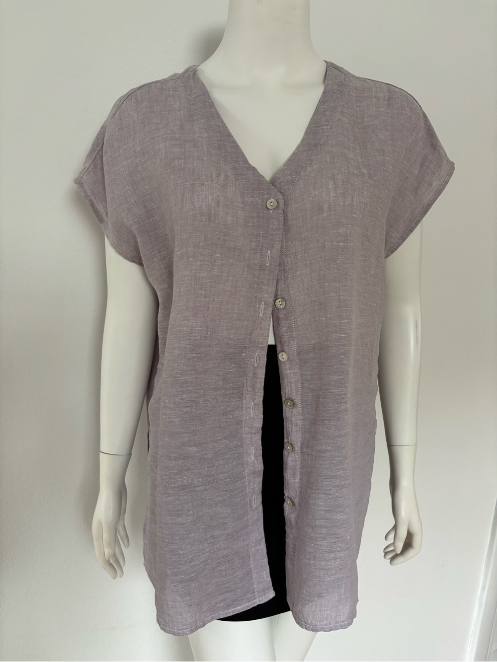 Jones New York  100% Linen Lavender Button-Front Short Sleeve Tunic
